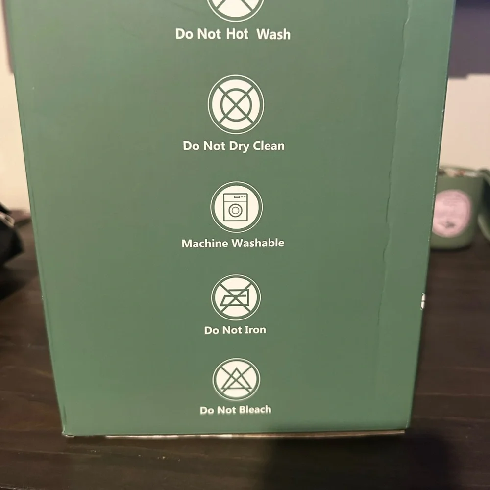 Green Mattress Protector - King Size